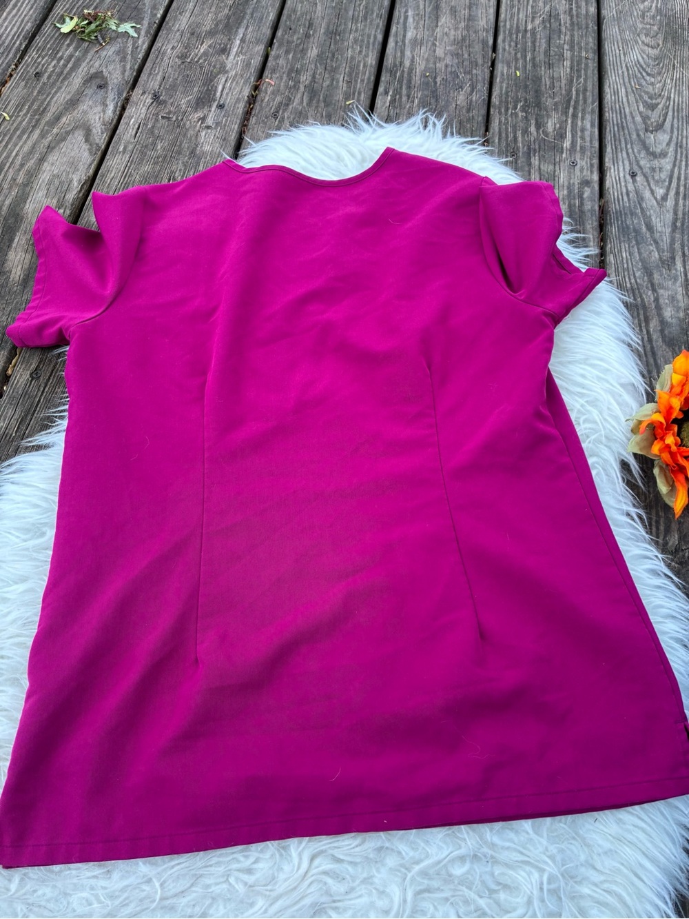 🌺SET🌺Figs V-Neck Top & joggers with Pink Drawstring🌺top small/pants medium - Picture 3 of 6
